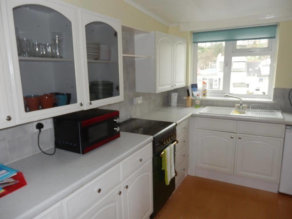 Ocean Backpackers Self-Catering Hostel Ilfracombe Exterior foto